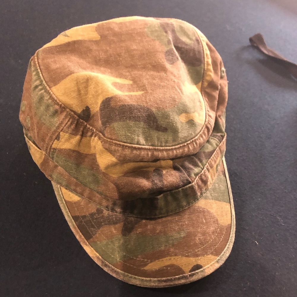 NWT Aldo Camo hat